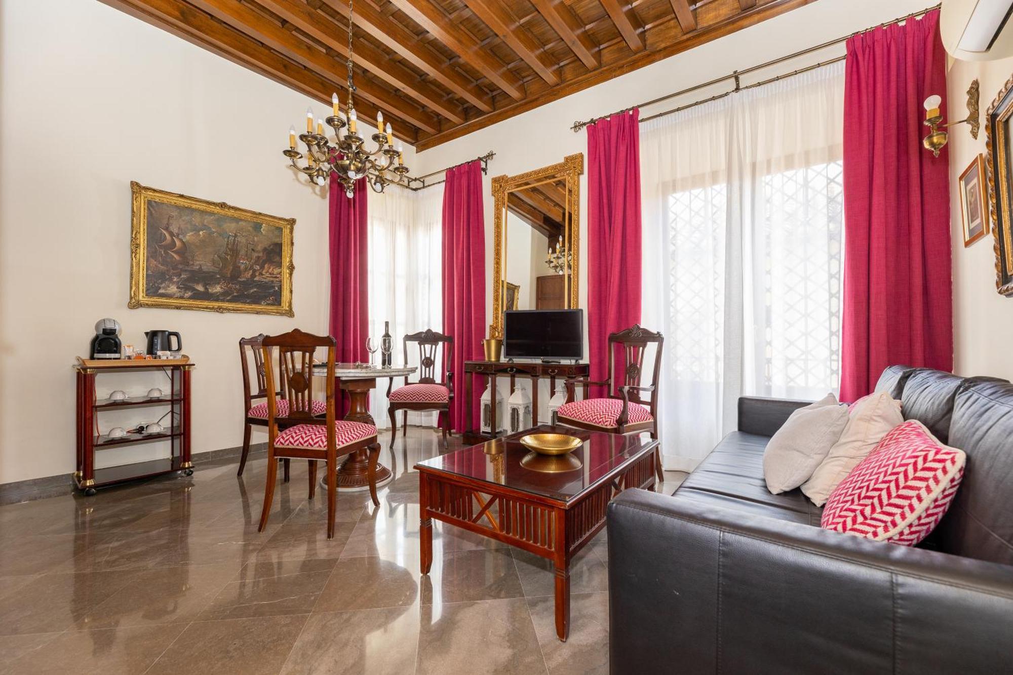 Apartamentos En Pleno Centro, Aljibe Rodrigo Del Campo 1B Granada Bagian luar foto
